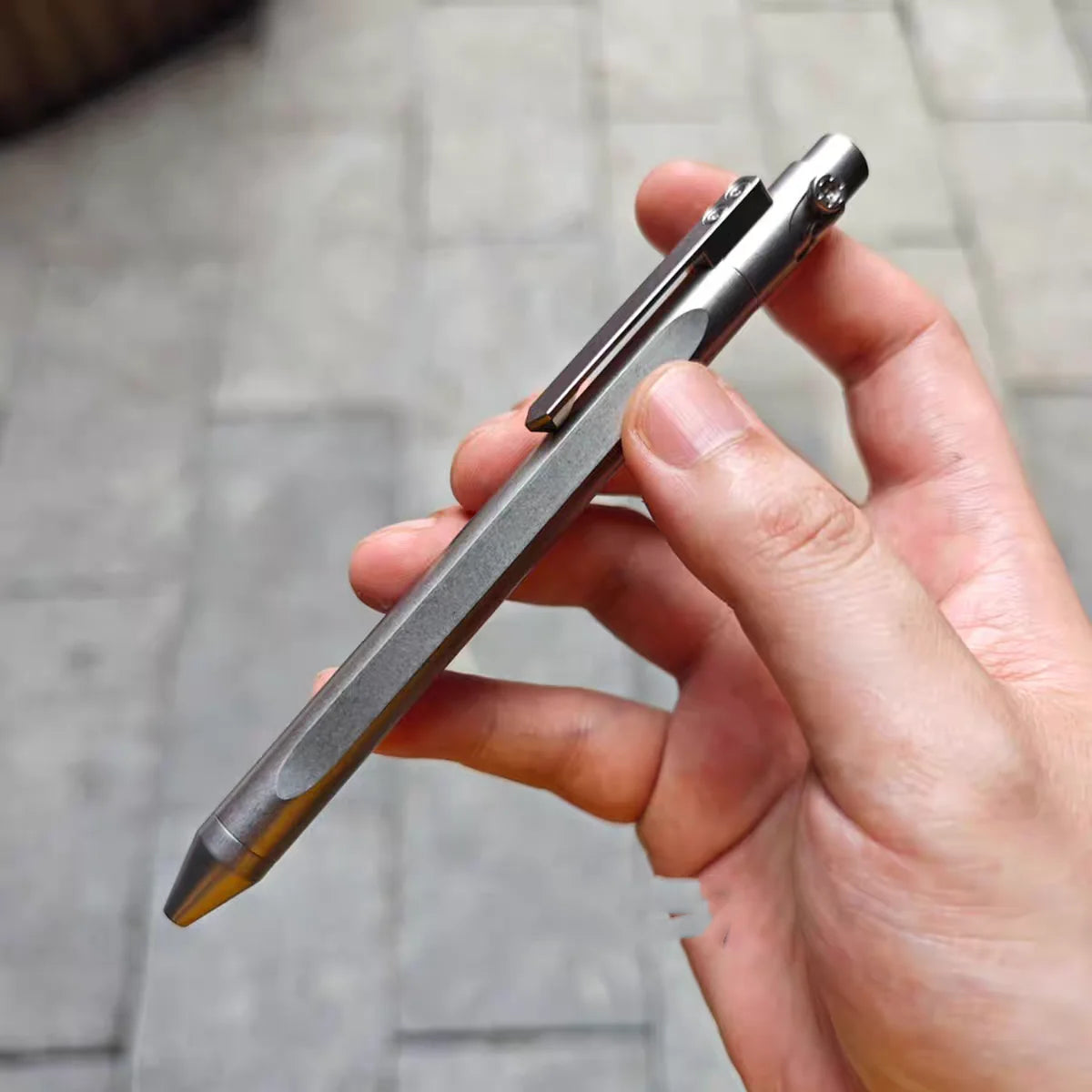 Titanium Pen with Quick Release Mechanism | Refillable G2 Ink Cartridge