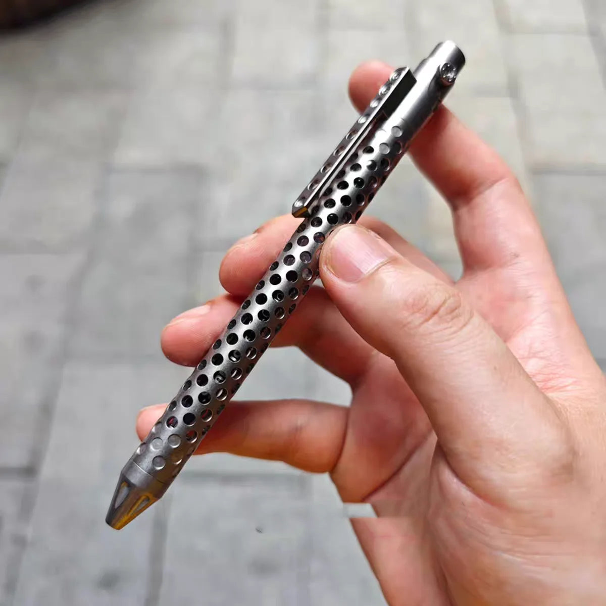 Titanium Pen with Quick Release Mechanism | Refillable G2 Ink Cartridge